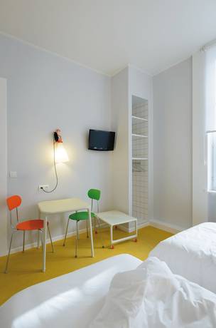 Imagen de la habitación del H&ocirc;tel Continental, SAINT ETIENNE. Foto 10