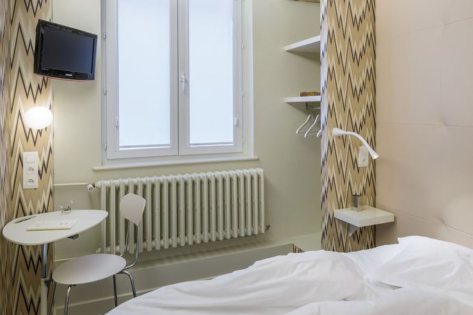 Imagen de la habitación del H&ocirc;tel Continental, SAINT ETIENNE. Foto 17