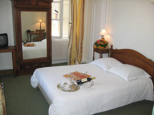 Imagen de la habitación del H&ocirc;tel De France, Ferney-Voltaire. Foto 3