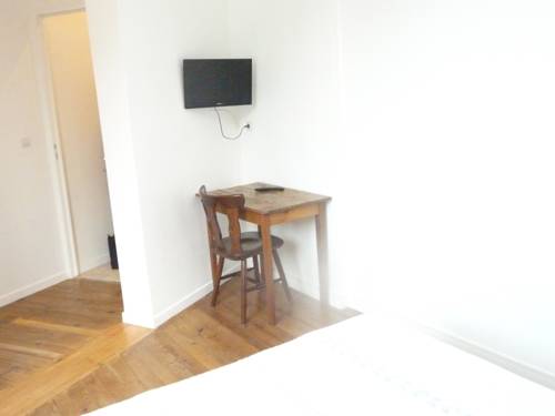 Imagen de la habitación del H&ocirc;tel De La Gare, PERIGUEUX. Foto 6