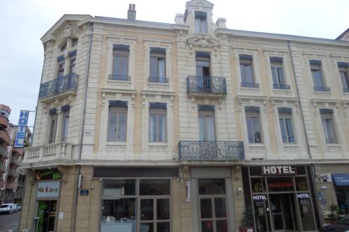 Imagen de la habitación del H&ocirc;tel De La Gare, Romans-sur-Is&egrave;re. Foto 6