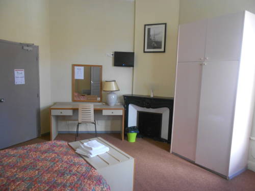 Imagen de la habitación del H&ocirc;tel De La Gare, Romans-sur-Is&egrave;re. Foto 16