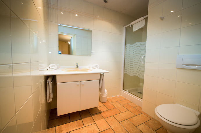 Imagen de la habitación del H&ocirc;tel De La Halle. Foto 8