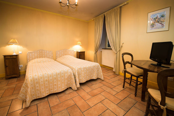 Imagen del bar/restaurante del H&ocirc;tel De La Halle. Foto 1