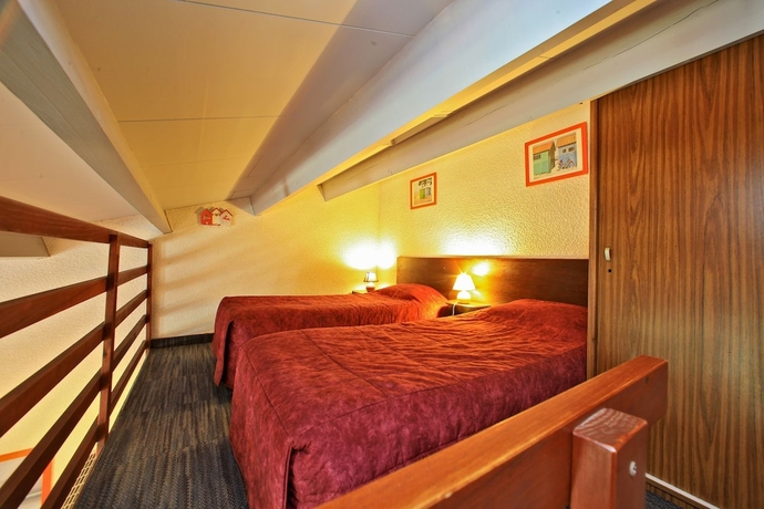 Imagen de la habitación del H&ocirc;tel De La Plage, Saint-Pierre-d'Oleron. Foto 8