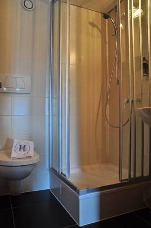 Imagen de la habitación del H&ocirc;tel De L'ange. Foto 8
