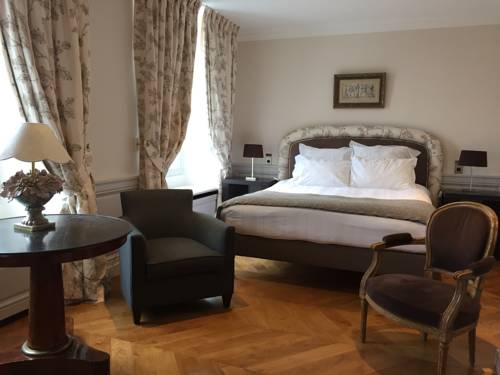 Imagen de la habitación del H&ocirc;tel De Londres, Fontainebleau. Foto 7