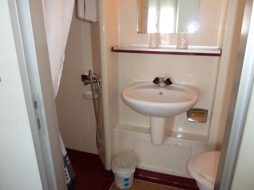 Imagen de la habitación del H&ocirc;tel De Nantes. Foto 3