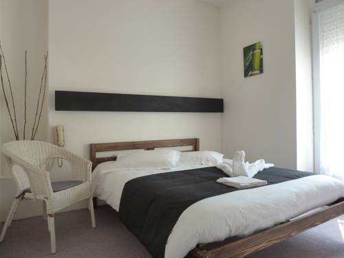 Imagen de la habitación del H&ocirc;tel De Nantes. Foto 7