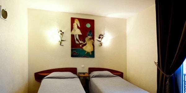 Imagen de la habitación del Hôtel Des Bains, Montparnasse. Foto 13