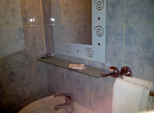 Imagen de la habitación del Hôtel Du Centre, Gare du Nord. Foto 5