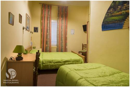 Imagen de la habitación del H&ocirc;tel Du Golfe, Balaruc Les Bains. Foto 11