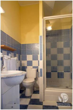 Imagen de la habitación del H&ocirc;tel Du Golfe, Balaruc Les Bains. Foto 12