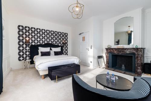 Imagen de la habitación del H&ocirc;tel &Eacute;chapp&eacute;e en Baie - Chambres climatis&eacute;es -Parking priv&eacute; gratuit dont forfaits bornes &eacute;lectrique. Foto 11