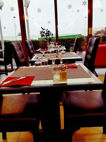 Imagen del bar/restaurante del H&ocirc;tel Eclipse. Foto 5