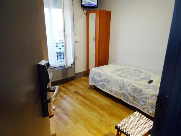 Imagen de la habitación del H&ocirc;tel Ermitage, P&egrave;re Lachaise. Foto 5