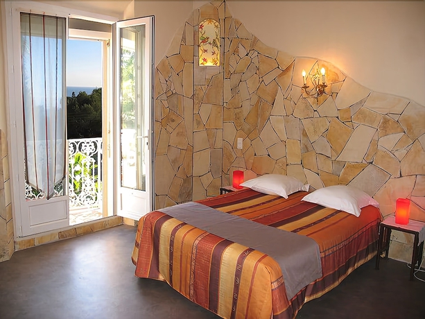 Imagen de la habitación del Hôtel Et Studios Les Amandiers. Foto 4