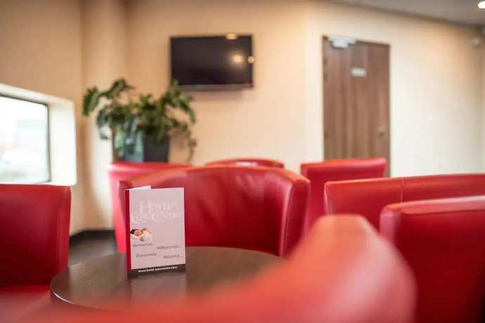 Imagen de los interiores del H&ocirc;tel Eurocentre Toulouse Nord 2 Stars. Foto 18