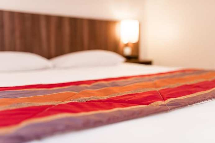 Imagen de la habitación del H&ocirc;tel Eurocentre Toulouse Nord 2 Stars. Foto 8