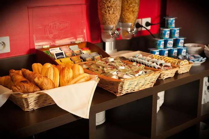Imagen del bar/restaurante del H&ocirc;tel Eurocentre Toulouse Nord 2 Stars. Foto 3
