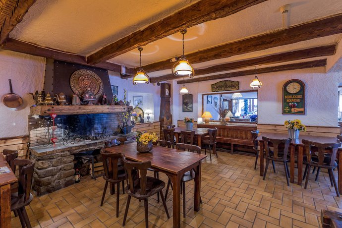 Imagen del bar/restaurante del H&ocirc;tel Franz. Foto 4