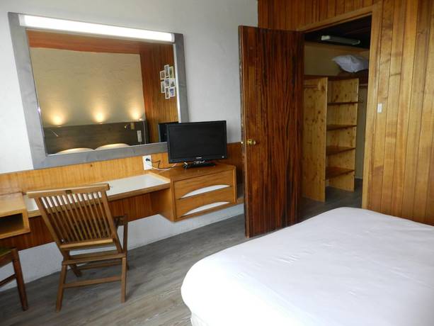 Imagen de la habitación del H&ocirc;tel Gergovia. Foto 13