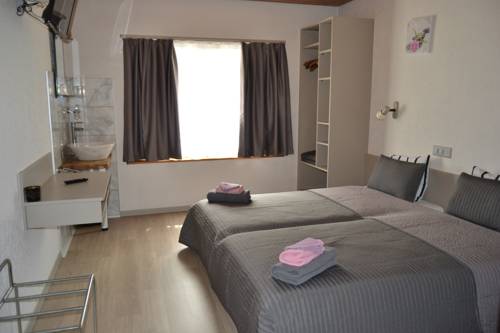 Imagen de la habitación del Hôtel - Grill Du Crêt De L'anneau. Foto 9