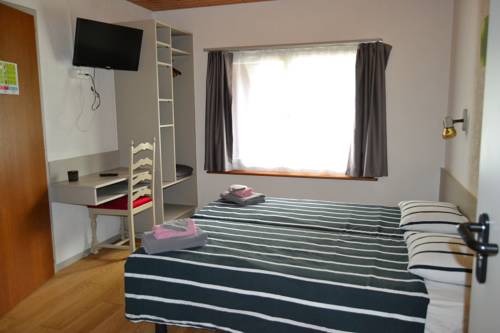 Imagen de la habitación del Hôtel - Grill Du Crêt De L'anneau. Foto 13