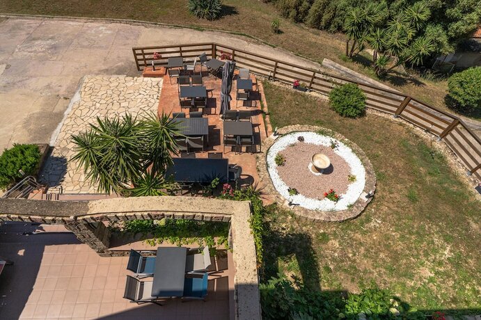 Imagen de la habitación del H&ocirc;tel Hibiscus, Propriano. Foto 12