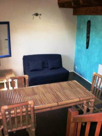 Imagen de la habitación del H&ocirc;tel Ilargi. Foto 4