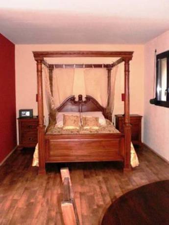 Imagen de la habitación del H&ocirc;tel Ilargi. Foto 11