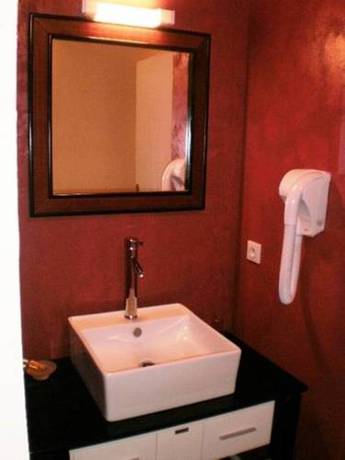 Imagen de la habitación del H&ocirc;tel Ilargi. Foto 16