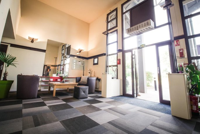 Imagen de los interiores del Hôtel Inn Design Chartres Resto Novo. Foto 19