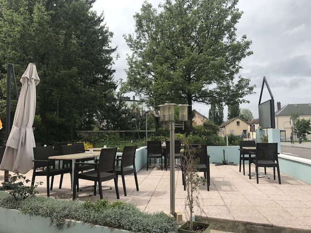 Imagen de los exteriores del H&ocirc;tel JurJura. Foto 14
