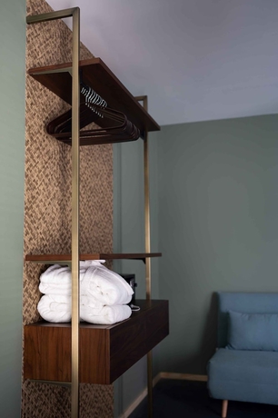 Imagen de la habitación del H&ocirc;tel L\'Olivier. Foto 6