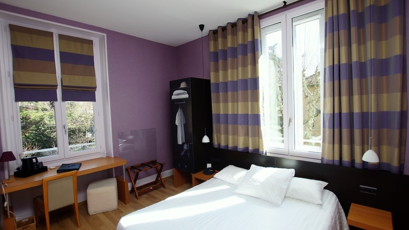 Imagen de la habitación del H&ocirc;tel L\'Or&eacute;e du Parc. Foto 2