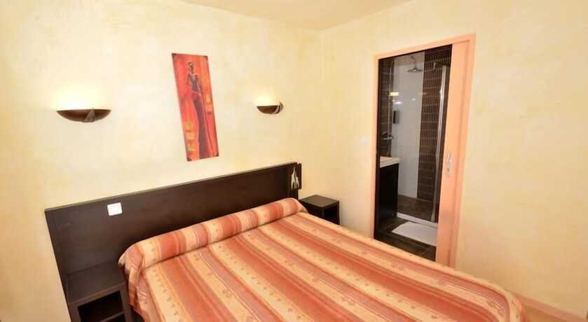 Imagen de la habitación del H&ocirc;tel La Belle Etape. Foto 9