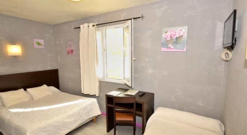 Imagen de la habitación del H&ocirc;tel La Belle Etape. Foto 12