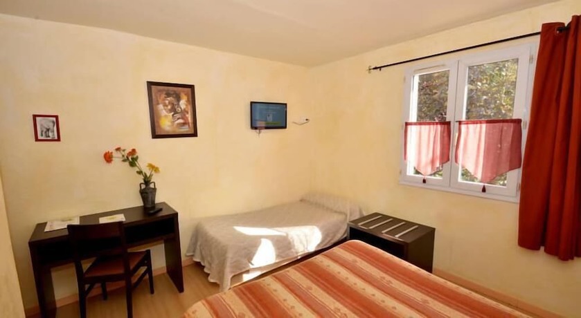 Imagen de la habitación del H&ocirc;tel La Belle Etape. Foto 14
