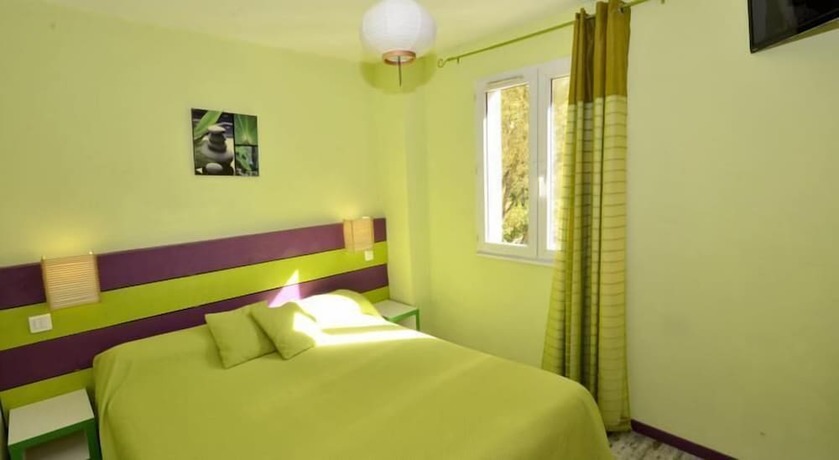 Imagen de la habitación del H&ocirc;tel La Belle Etape. Foto 19