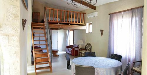 Imagen general del Hôtel La Fête En Provence. Foto 2