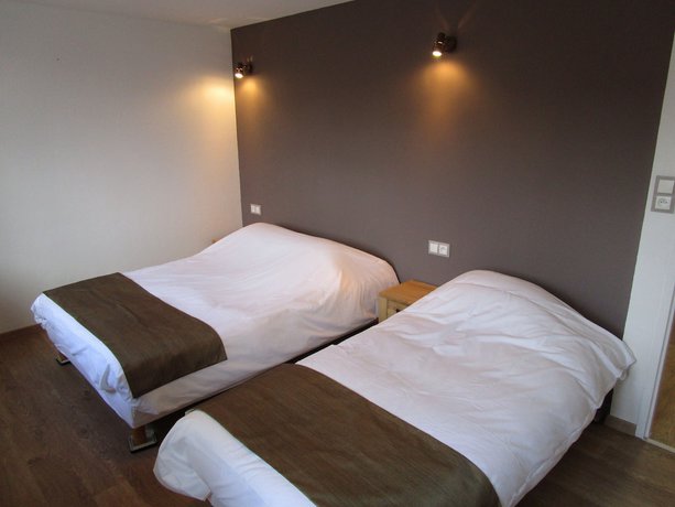 Imagen de la habitación del H&ocirc;tel La Marmotte. Foto 16