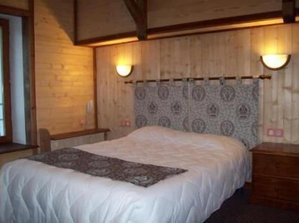 Imagen de la habitación del H&ocirc;tel La Marmotte. Foto 18