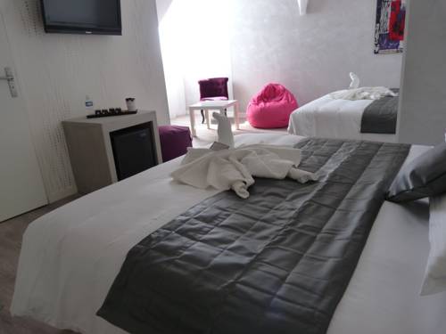 Imagen de la habitación del H&ocirc;tel La Palmeraie, Benouville. Foto 3
