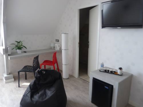 Imagen de la habitación del H&ocirc;tel La Palmeraie, Benouville. Foto 6