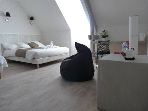 Imagen de la habitación del H&ocirc;tel La Palmeraie, Benouville. Foto 10