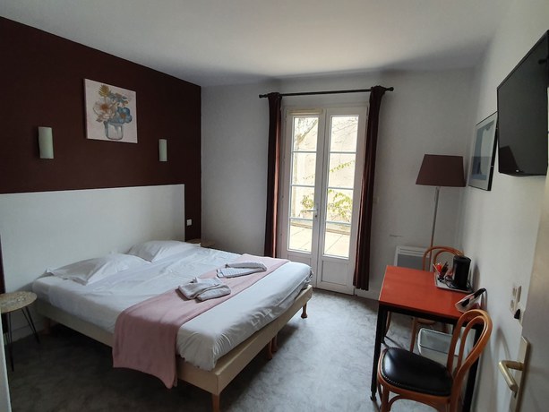 Imagen de la habitación del H&ocirc;tel La Promenade. Foto 15