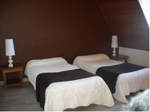 Imagen de la habitación del H&ocirc;tel La Randonn&eacute;e, Nasbinals. Foto 3