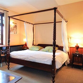 Imagen de la habitación del Hôtel La Résidence Manoir De La Salamandre. Foto 8