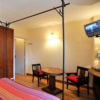 Imagen de los interiores del Hôtel La Résidence Manoir De La Salamandre. Foto 16